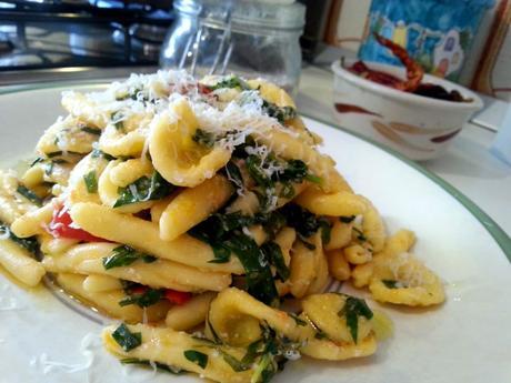 Pasta rucula y tomate, Pasta con rugula, Pasta con rúcula, pasta con rucula y tomate, pasta con rucula, recetas con rucula, recetas de cocina italiana, recetas de comida italiana, recetas italianas, recetas de pasta italiana fáciles, recetas de pasta fáciles de preparar, recetas con rucula cocida, recetas de pasta con rucula, pasta with arugula, pasta arugula and tomatoes, pasta with arugula and tomatoes recipeMaritati con rugola e ricotta salata pastarucularicotta4