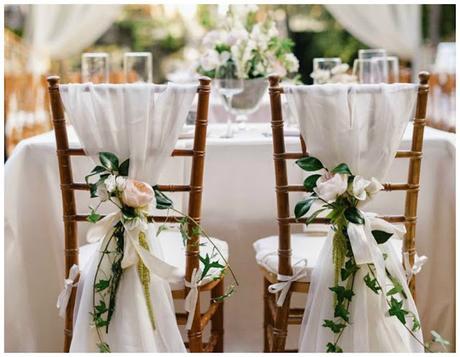 Decorar con telas las sillas para una boda