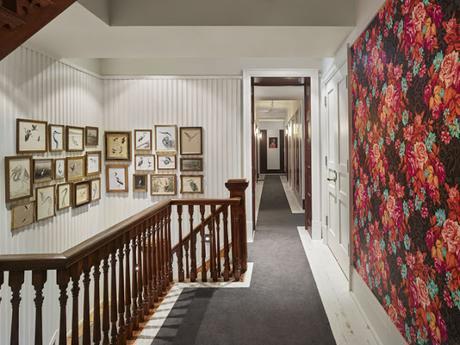 Combinación de estilos y diseño en Hotel Combinación de estilos y diseño en Hotel