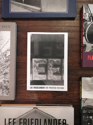 Una exposición de libros