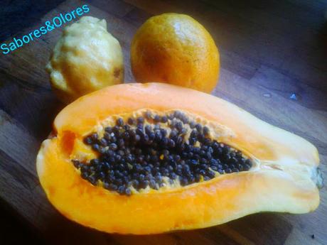 TARTA DE PAPAYA  CON CREMA DE LIMON Y JALEA DE ORQUIDEA