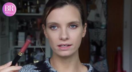 P&G supera los límites de la publicidad a través de la vloggers. P&G supera los límites de la publicidad a través de la vloggers.