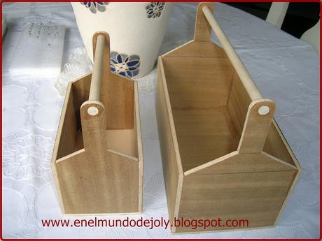 DECORANDO LAS CAJAS DE UN AMIGO!!!
