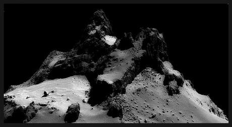 Nuevas imágenes de la sonda Rosetta. El cometa 67P en todo su esplendor.