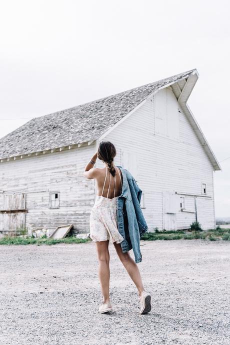 Collage_Vintage_On_The_Road-Idaho-Floral_Dress-Denim_Jacket-Urban_Outfitters-Levis-Outfit-Twin_Falls-43