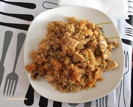 Quinoa con pechuga y verduras salteadas
