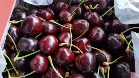 Trenzas de hojaldre tiempo de cerezas