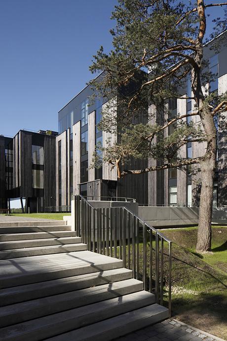 Complejo Residencial Ciekurkrasti diseñado por AB3D