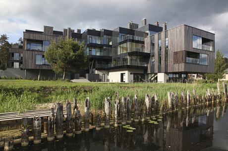 Complejo Residencial Ciekurkrasti diseñado por AB3D