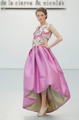 Vestido de invitada de la cierva & nicolás - Foto: Ugo Camera