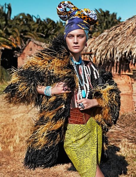 Marina Perez posa tribal para Rabat