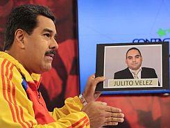 Maduro acusa a “mano derecha” de Uribe de planificar asesinato de Robert Serra