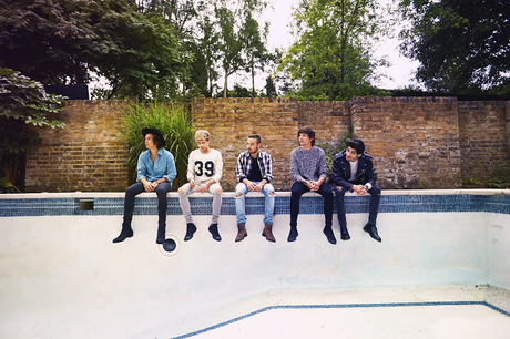 3. Girl Almighty...  #WheresZaynBookTag