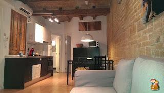 Happy-People-Barcelona