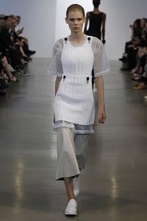 Calvin Klein Collection presenta su colección de crucero