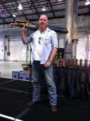 Graham McNeilll ficha por Riot Games y 