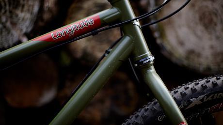 Genesis Longitude, una máquina utilitaria para sedentarismo que es confiable y muy resistente Genesis Longitude, una máquina utilitaria para sedentarismo que es confiable y muy resistente