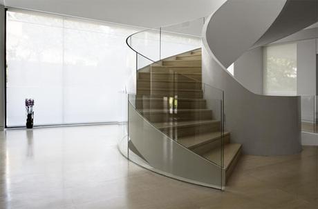 A-cero Projects AL DETALLE: ESCALERA DE CARACOL EN LA VIVIENDA A-CERO AL NORESTE DE MADRID