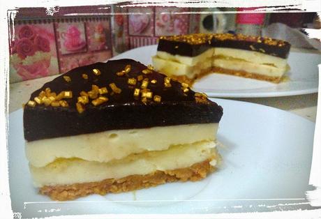 TARTA MOUSSE DE CHOCOLATE BLANCO Y PIÑA