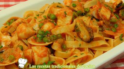Pasta con marisco