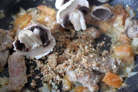 fricandó de ternera y champis. Reto#52 semanas 20/52 fricandó de ternera_mamiclic_paso6