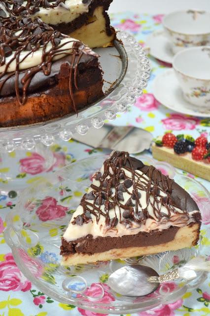 Tarta de queso con vainilla y chocolate