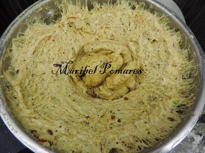 Pan integral de pimientos con semillas de amapola, sésamo, linaza y girasol.