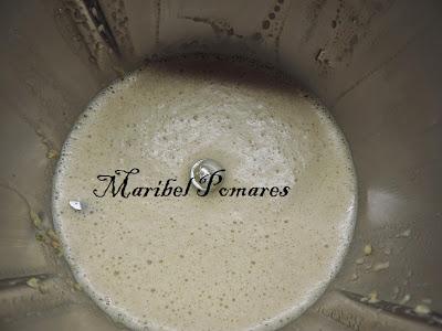 Pan integral de pimientos con semillas de amapola, sésamo, linaza y girasol.