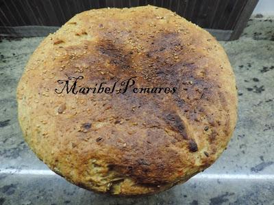 Pan integral de pimientos con semillas de amapola, sésamo, linaza y girasol.