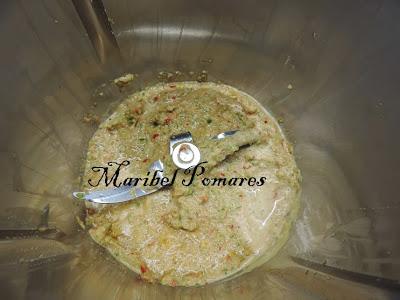 Pan integral de pimientos con semillas de amapola, sésamo, linaza y girasol.