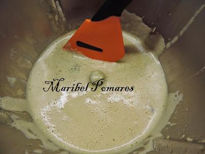 Pan integral de pimientos con semillas de amapola, sésamo, linaza y girasol.