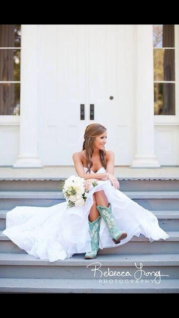 Country-glam brides