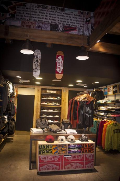 VANS inagura su tienda en Bogotá