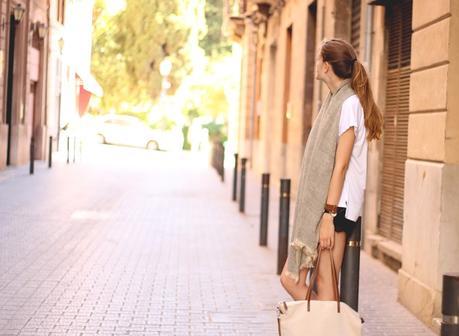 ¡Buenos días!El look de hoy está compuesto por un par de ...