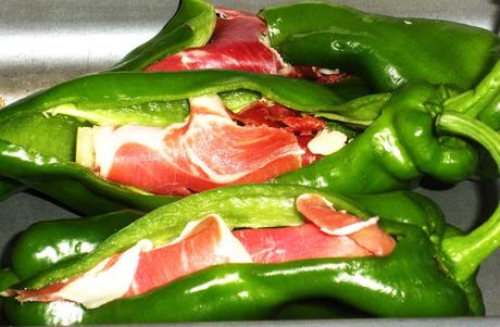 Pimientos verdes rellenos