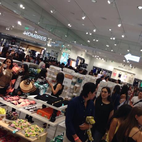 11328796_944293352279522_2074217016_n