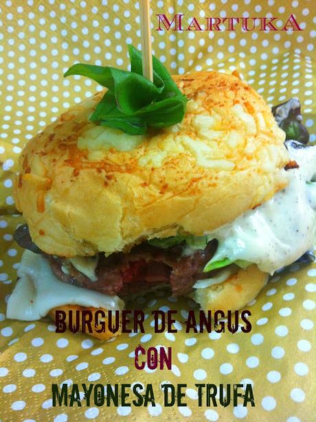 Hamburguesa De Angus Con Queso De cabra Y Mayonesa De Trufa