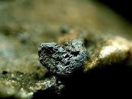 Conoce lo que significa soñar con plomo. sueño con plomo