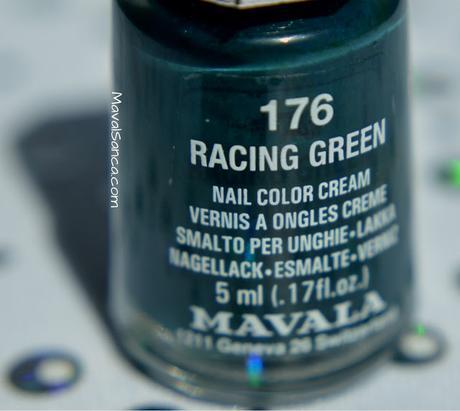 Manicura de la semana / Nails of the Week: MAVALA Racing Green