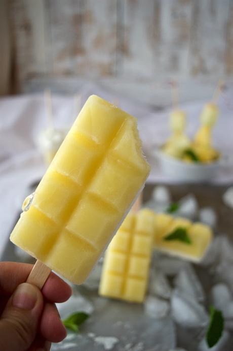 Polos de melón y piña