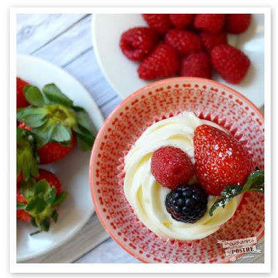 CUPCAKES DE TARTA DE QUESO CON FRUTOS ROJOS / RED BERRIES CHEESECAKE CUPCAKES