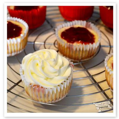 CUPCAKES DE TARTA DE QUESO CON FRUTOS ROJOS / RED BERRIES CHEESECAKE CUPCAKES