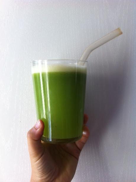 LICUADO CON TRES INGREDIENTES