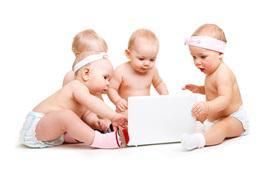 Babies-playing-computer_s