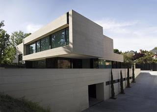 Casa Minimalista de A-cero