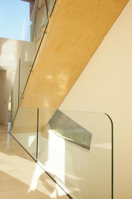 NUEVA VIVIENDA ENTREGADA DE LA PROMOCIÓN VOLÚMENES DE ARENA DISEÑADA POR A-CERO: INTERIOR