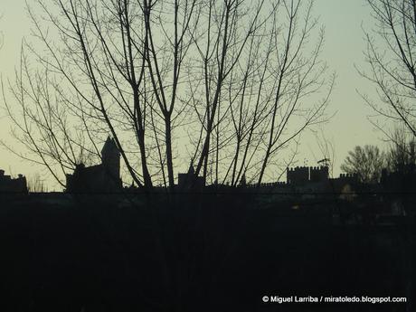 Compleja y espiritual Compleja y espiritual