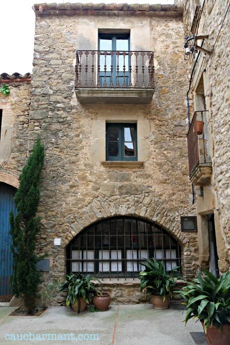 Madremanya, magia medieval en el Baix Empordà 5 lugares con encanto pueblos con encanto madremanya medieval baix empordà toscana catalana fujifilm x-e1