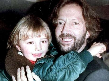 Exodus Tyson, hija de 4 años del boxeador Mike Tyson, fue hallada por su hermano con la cuerda de un aparato de ejercicio alrededor del cuello, lo que le provocó asfixia. Fue internada de emergencia, pero murió un día después, el 26 de mayo de 2009, por las lesiones que sufrió. Foto: AP