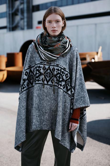 poncho-street-style-semana-de-la-moda-blogger-argentina